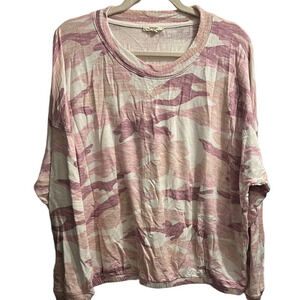 Splendid Pink and White 3/4 Sleeve Boxy T-Shirt